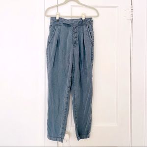 AE high-waisted pleat-front gray pants, sz 8